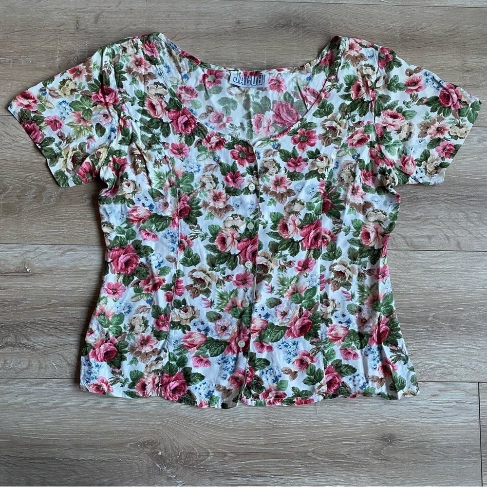 Vintage Jacob blouse button up floral rose shirt 100 % Viscose medium
